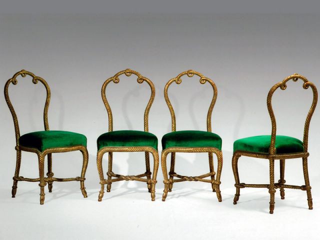 Chaises en velour vert - Madeleine Castaing