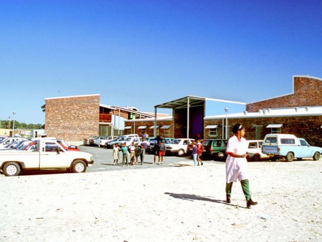 Ecole primaire Wesbank de Delft, Western Cape (Afrique du Sud), 2000 - carin smusts