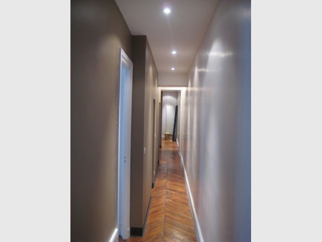 Le couloir après rénovation - Rénovation appartement Lyon