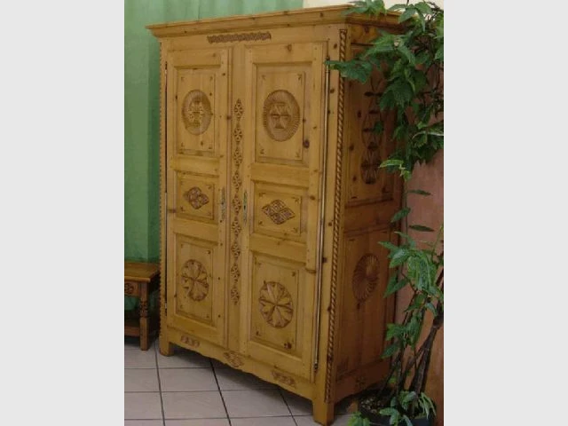 Armoire