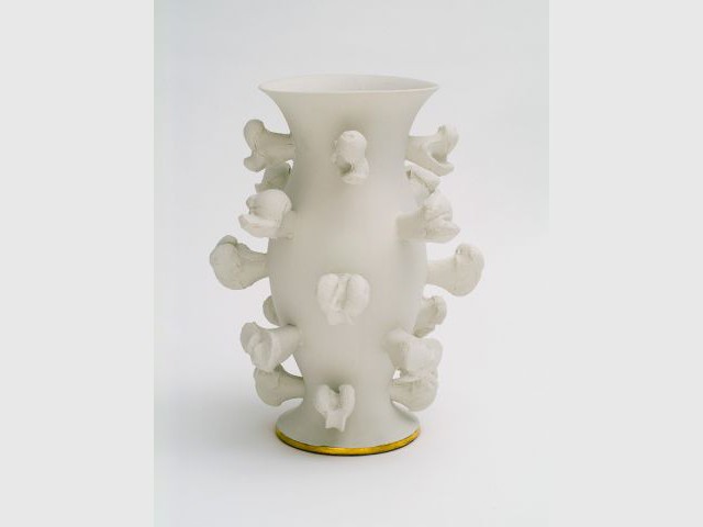 Vase Bones
