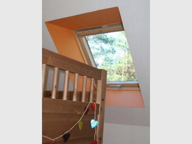 Un intérieur de velux orange