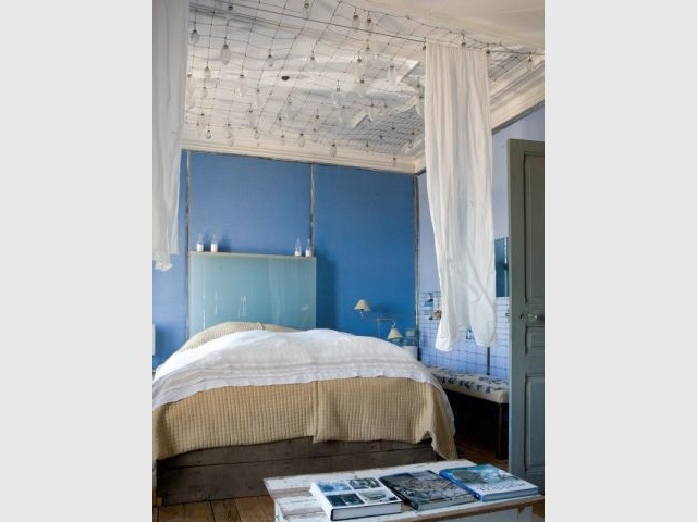 Une chambre bleue