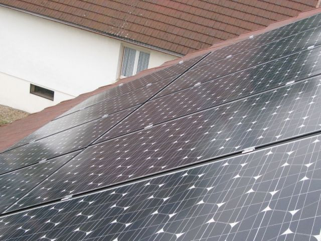 Les solutions photovoltaïques éco-design de Solactiva - panneaux solaires