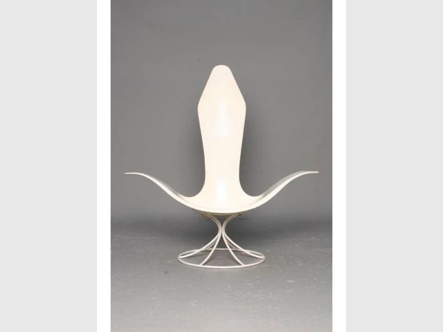 chaise tulipe