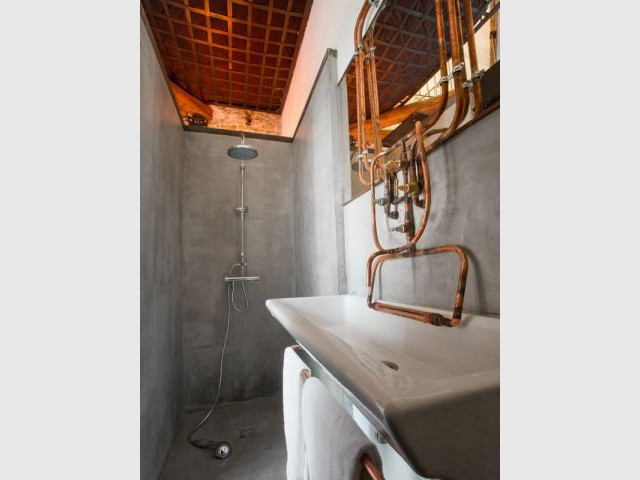 Salle de bains - Cédric Chassé - http://c2rix.free.fr