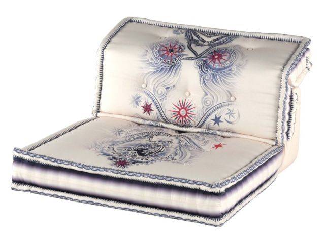 Jean Paul Gaultier Habille Roche Bobois