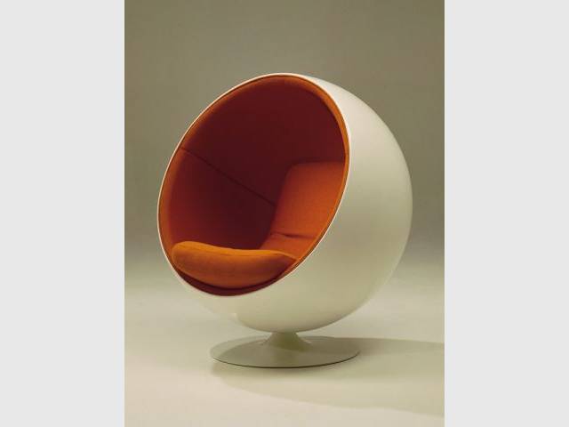 Bowl chair - Roche Bobois 50 ans de design