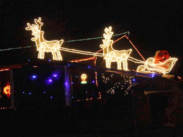 Le traîneau - Noel maison illuminée 2010