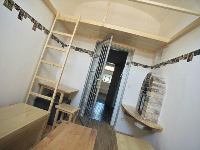 Confort rudimentaire - Hostel Celica
