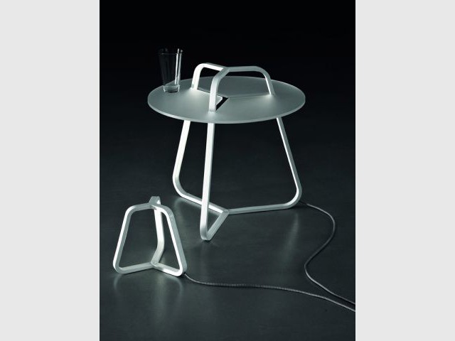 Lampe avec plateau - M&O Galeries Lafayette