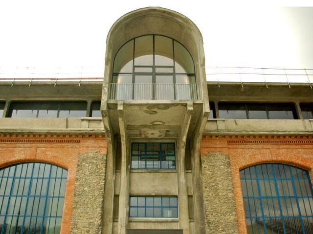 Une façade, un témoignage - usine leroy