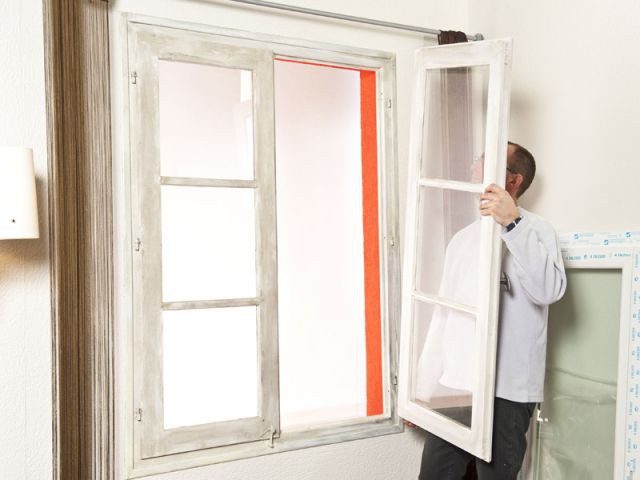 Etape 1 : Retirer les vantaux - Rénovation fenêtre