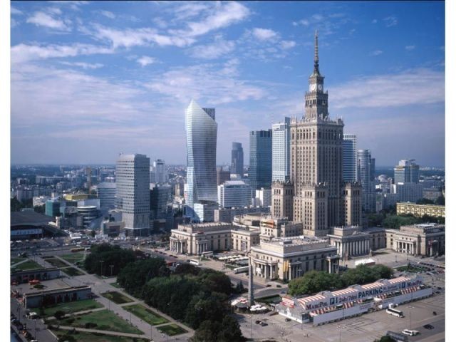 A Varsovie