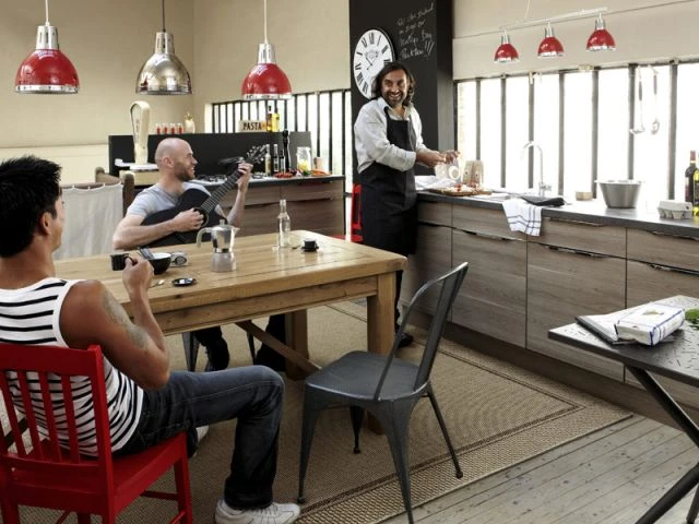 André Manoukian dans "sa cuisine idéale" - But