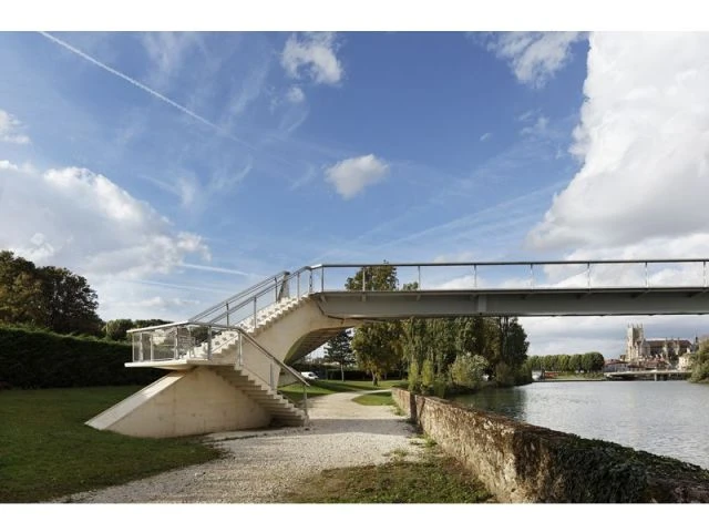 Environnement - passerelle Meaux