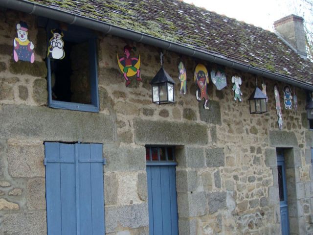 Maison du père Noël de Sous-Parsat - Maison de sabotier - Maison illuminée Sous-Parsat