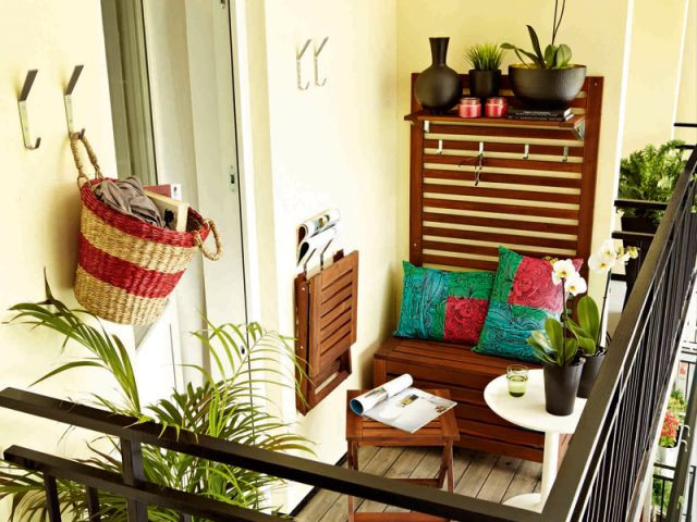 Déco balcon : des idées pour mettre de la couleur - Côté Maison