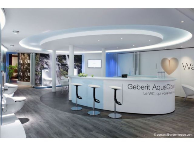 D. et F. Knoll - Show-room Aquaclean Geberit