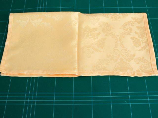 Les serviettes 1/9 - Les Ateliers de Mireia