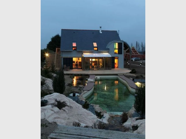 Intégration paysagère - maison bioclimatique