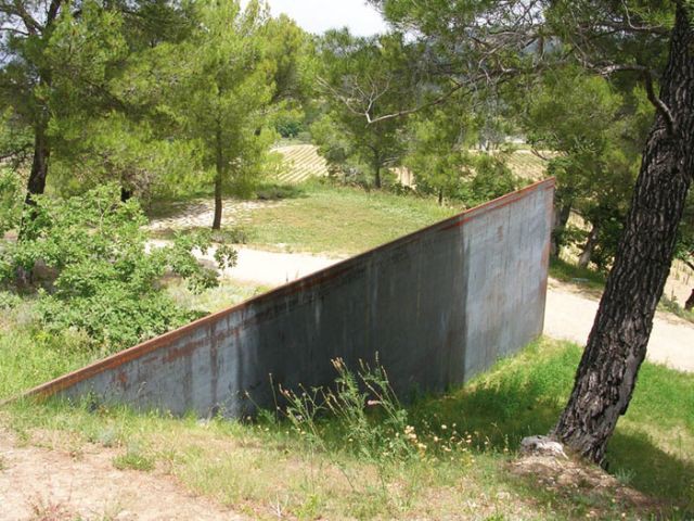 Aix de Richard Serra - Château La Coste - jardin