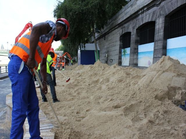 Que fait-on du sable à la fin de l'été ? - lafarge et paris plage