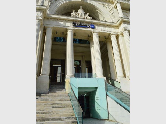 Grand escalier - Hôtel Radisson Blu Nantes