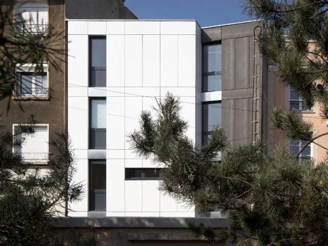 Maison tour