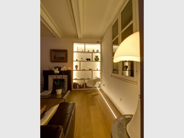 Un meuble rétroéclairé dans le salon - Appartement Montpellier meuble structurant