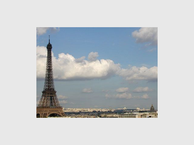 paris tour eiffel ville immobilier