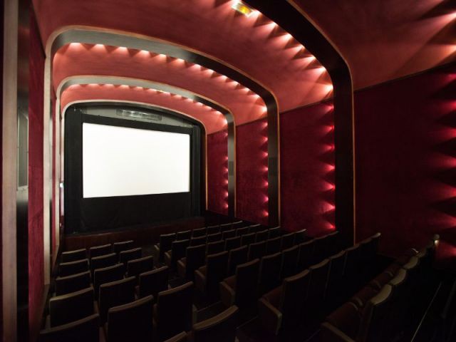 Petite salle  - Cinéma le Louxor à Paris 10 ème