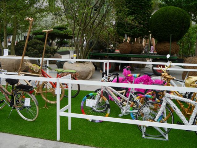 Des vélos designés pour la bonne cause  - L'art du Jardin - Grand Palais