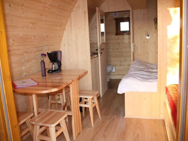 Cabane forestière : un intérieur agréable à taille familiale - POD - Esprit campagne - georges leberte - cabane