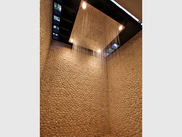 Intérieur douche de pluie - Boucan Hotel by Chocolat