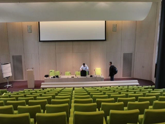 L'amphithéâtre  - L'hôpital Robert Schuman à Metz et domotique