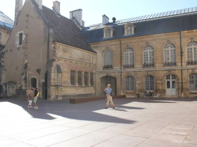 La cour de Bar  - Rénovation du musée des Beaux-Arts de Dijon