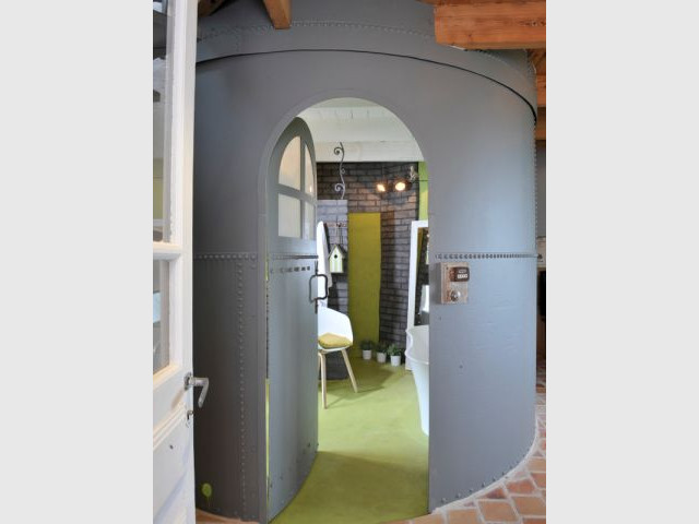 Un silo pour salle de bains dans le gîte Anne - Petites maisons dans la prairie