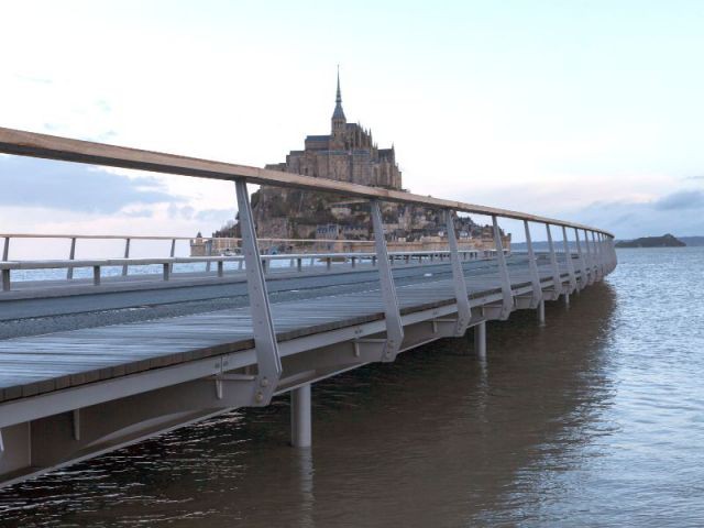 Mont-Saint-Michel : le pont-passerelle prêt à l'ouvrage