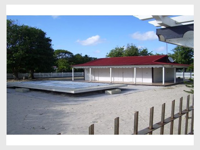 Conserver la piscine d'origine - maison Guadeloupe