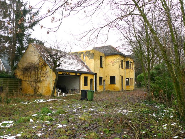 Une rénovation dans le respect de l'existant - Maison noire en Belgique