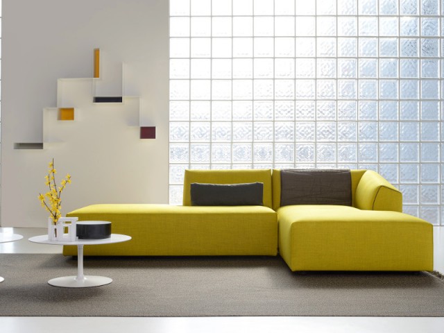 Un canapé d'angle moutarde pour un salon moderne et graphique - Canapés : osez la couleur