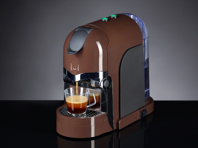 La machine Lui chez Habitat, offerte et sur abonnement - Machine à capsules Lui l'espresso