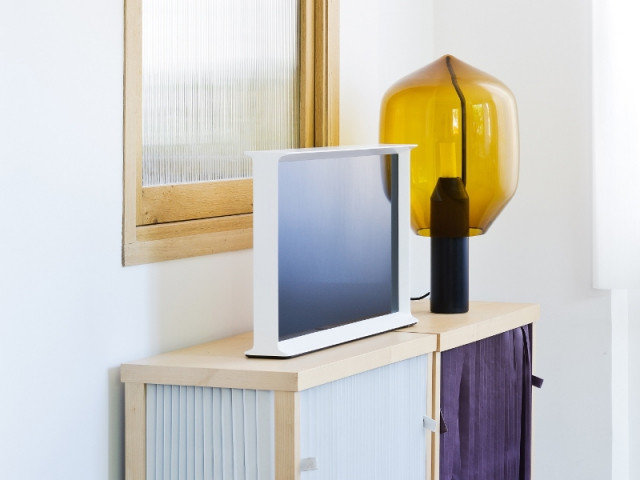 Samsung Serif TV par les Bouroullec