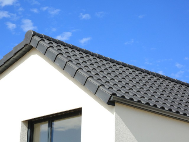Une toiture prête à accueillir des panneaux photovoltaïques  - Une maison performante construite en 6 mois