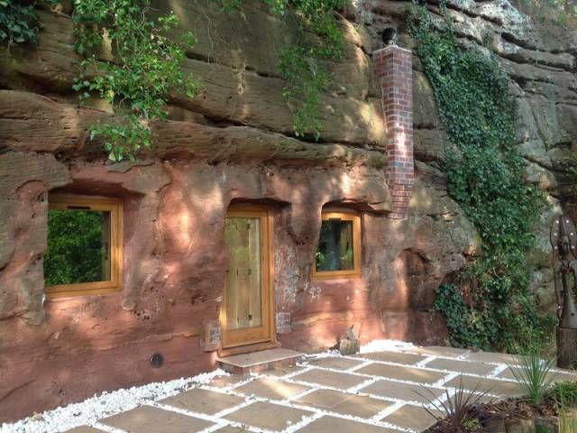 Une maison vieille de 800 ans - Rockhouse Retreat : la maison troglodyte de luxe