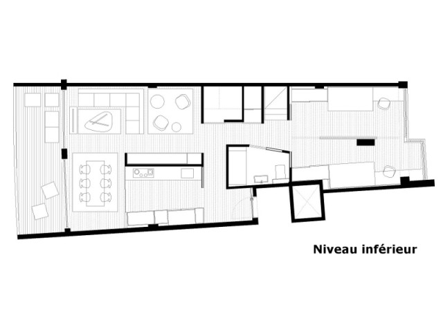 Un étage traversant difficile à aménager - Duplex à La Corogne par CastroFerro Architectes