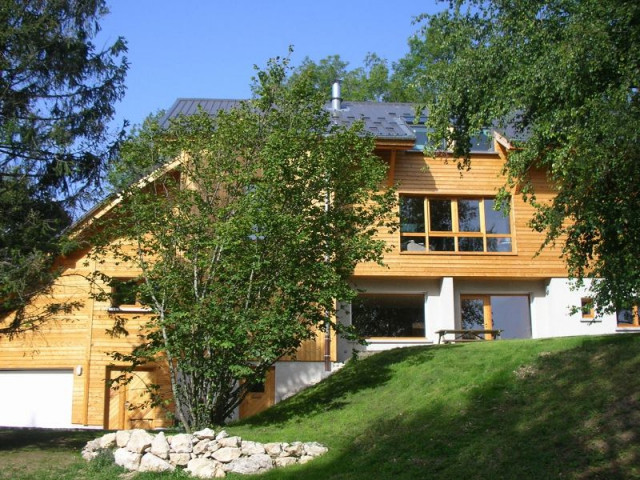 Des niveaux inférieurs réalisés en béton armé - Un chalet métamorphosé en maison d'hôtes