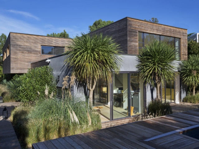 Une maison construite comme un jeu d'assemblage - Une maison contemporaine au coeur de la nature