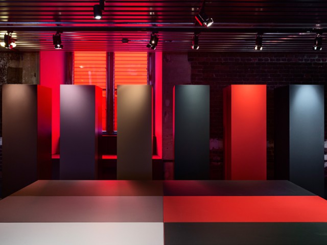 Jean Nouvel présente ses "meubles d'architecte"